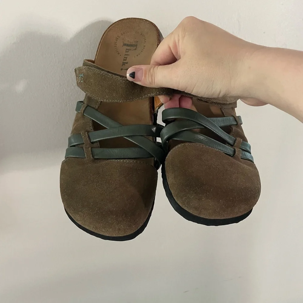 Think! Clogs - Picture 9 of 9